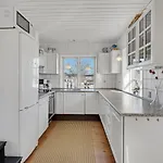 Holiday home 3 Bedroom Gorgeous In