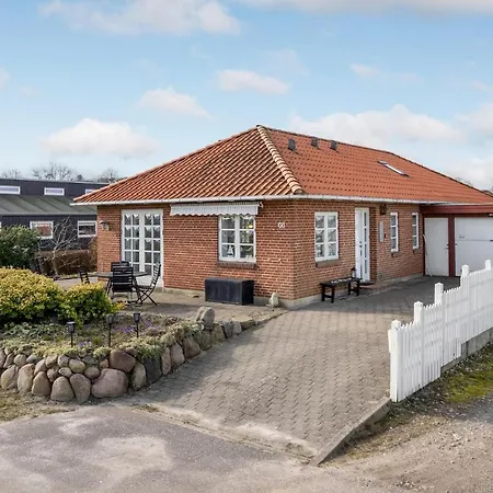 3 Bedroom Gorgeous In Broager