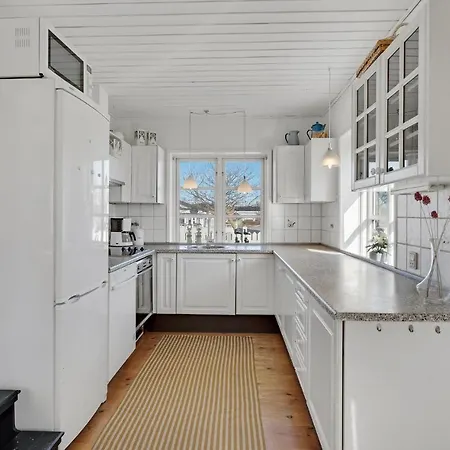 Holiday home 3 Bedroom Gorgeous In