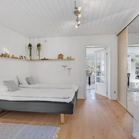 Holiday home 3 Bedroom Gorgeous In Broager